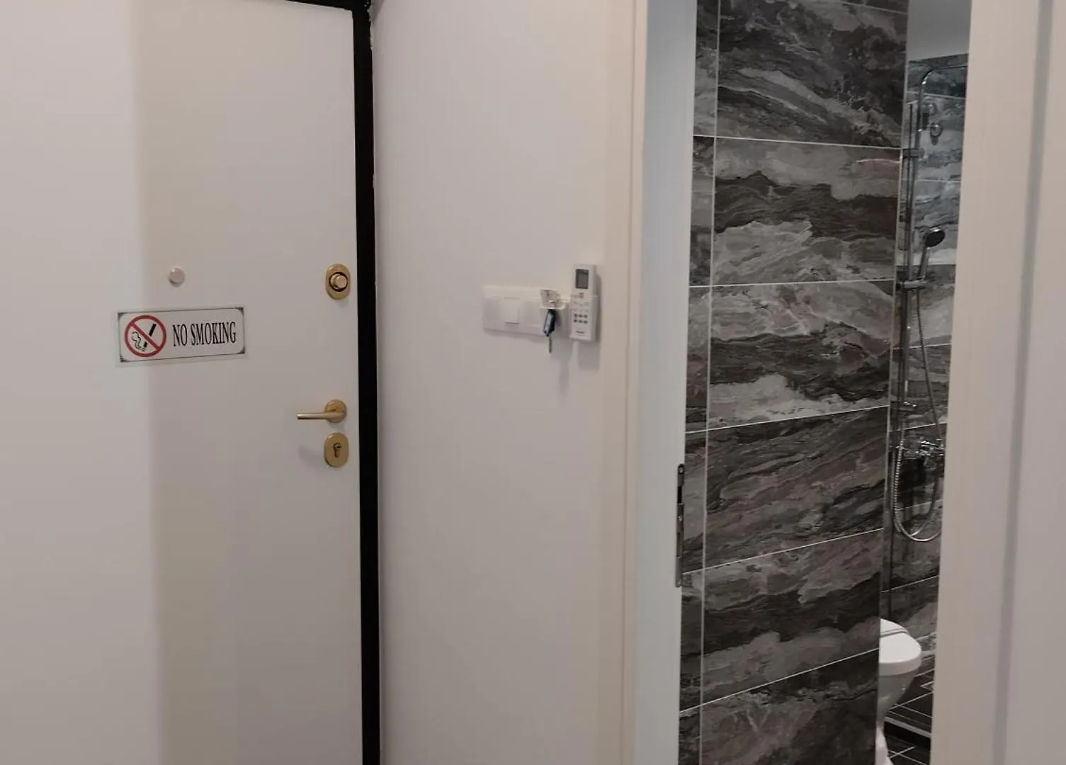 Pansea 06 Exclusive Suites Thessaloniki Apartment